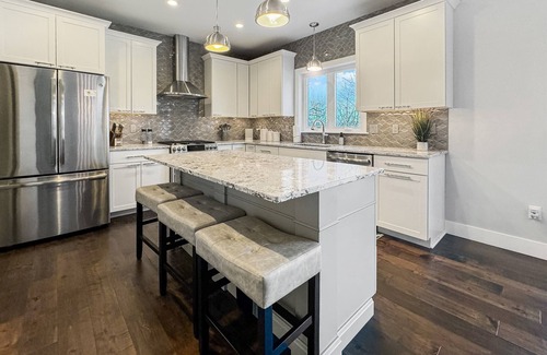 Madison Casa | Executive 3BR | Minutes to Madison