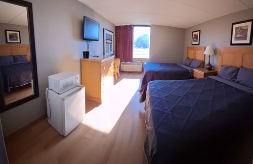 Madison Hotel | Madison Inn and Suites