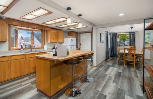 Ennis Casa | Madison Valley Getaway in Downtown Ennis, MT