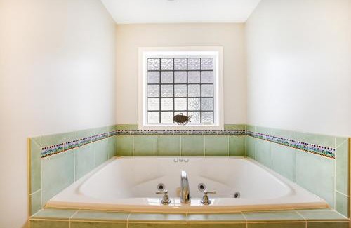 North Ocean City Casa | Madison Waterfront Home