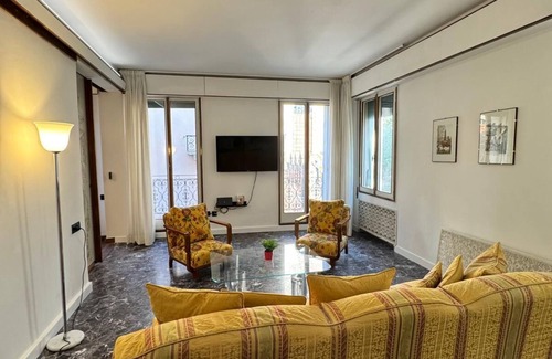 Castello Apartamento | madoneta apartment