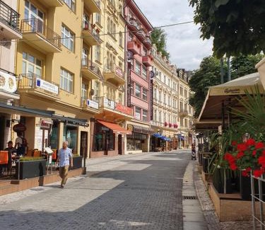 City Centre Apartamento | Madonna Apartments