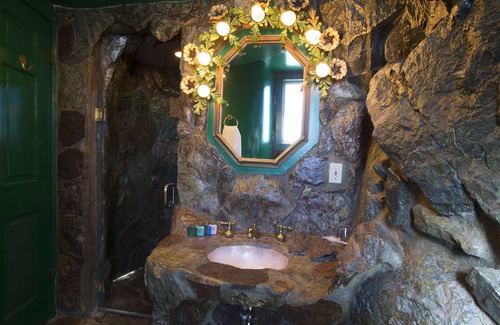 San Luis Obispo Hotel | Madonna Inn