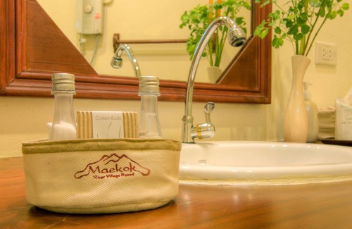 Mae Ai Complejo | Maekok River Village Resort