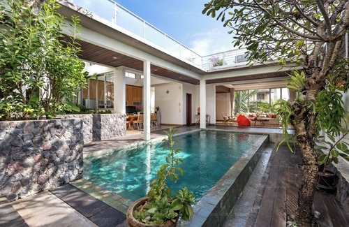 Mumbul Villa | Maestro Bay View Villa by Premier Hospitality Asia