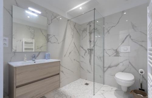 Pietrosella Apartamento | Magadhja Fiurita - Appt climatisé - Vue mer
