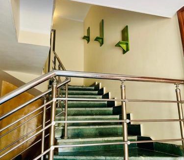 Village Road Villa | Magawish villa in the heart of the city