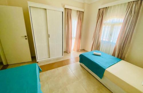 Village Road Villa | Magawish villa in the heart of the city