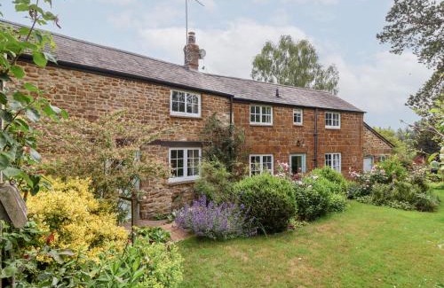 Hook Norton Casa | Magdalen Cottage