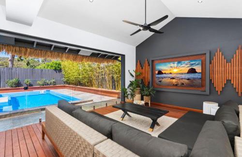 Shoal Bay Casa | Maggie Mae