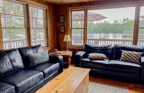 Pine River Pond Casa | Maggie's Lakeside Cottage