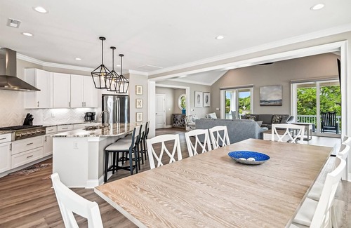 Atlantic Beach Casa | Maggie's Pearl -5BR -Pool, Hot Tub, Arcade Game