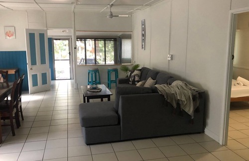 Nelly Bay Cabaña | Maggie Soul - Renovated and charming cottage in beautiful Nelly Bay