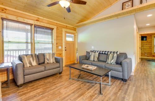 Maggie Valley Casa | Maggie Valley Cabin 4 Mi to Cataloochee Ski Area!