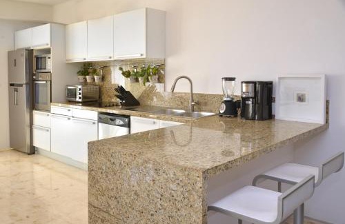 Centro de Playa del Carmen Apartamento | Magia Beachside Condo