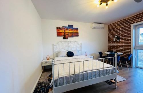 Zalau Apartamento | MAGIC BRICKS Free private parking included