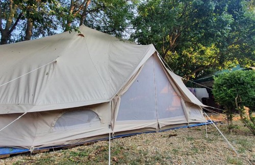 Vama Veche Otro | Magic Garden Emperor Bell Tent