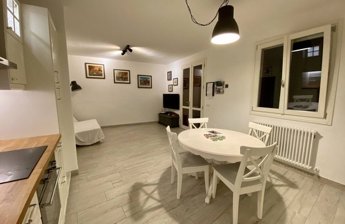 Moneglia Apartamento | Littorno Mágico. Hill, mar, la naturaleza. Con piscina. Colinas, mar, naturaleza. Piscina