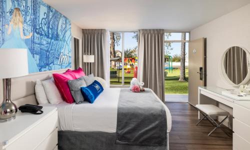 Kissimmee Hotel | Magic Moment Resort & Kids Club, Dazzler Select by Wyndham