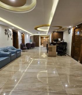 Shimla Hotel | Magic Stays Simla Royale - Near Mall Road Free Pickup from railway station Shiimla