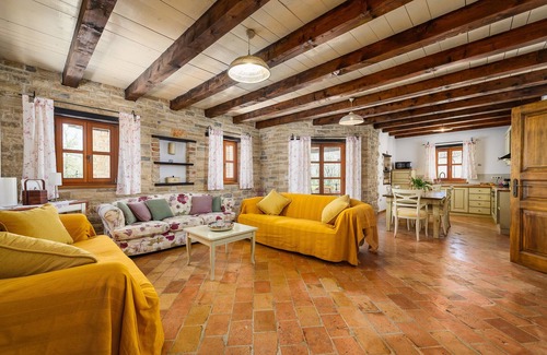 Brecevici Villa | Villa Elaya