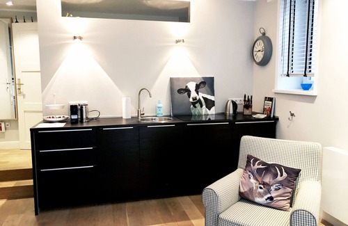 Ohlsdorf Apartamento | Apartamento mágico en villa de estilo wilhelminiano en el Alstertal
