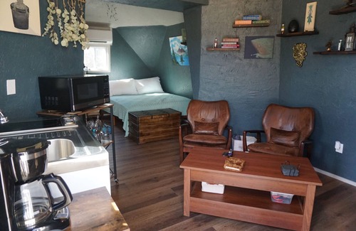 Trenton Casa | Magical Creature Caretaker Cabin