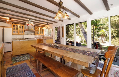 Topanga Casa | Magical Creekside 3 bedroom