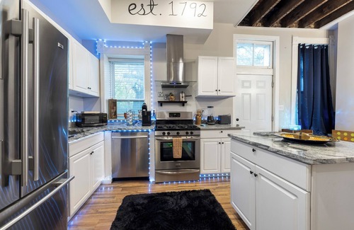 East Market District Casa | Magical Fairytale Stay in Nulu Historic District