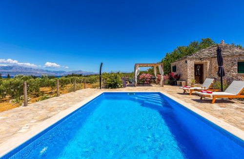 Supetar Casa | Magical Island Home