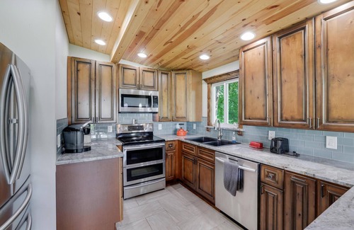 Howard Lake Casa | Magical Lake Home on Acreage + Adventures on Howard- Just West of Minneapolis
