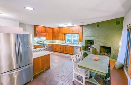 Kendall Cabaña | Magical Lake House - Saugatuck