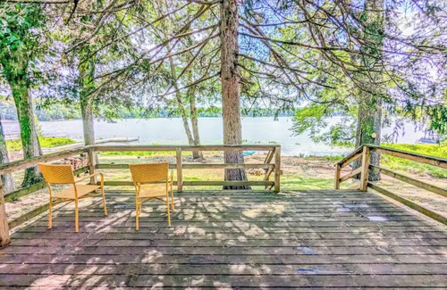 Kendall Cabaña | Magical Lake House - Saugatuck