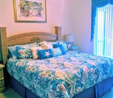 West Kissimmee Casa | Magical Memories Family Vacation Home at Emerald Island Resort - Lake View - Private Pool