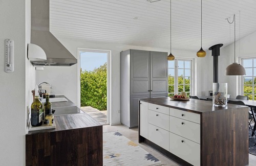 Listed Casa | “Magical Sea View – From Terrace to Horizon”
