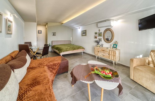 Molos-Agios Konstantinos Apartamento | Magical view studios Asproneri, Kamena Vourla