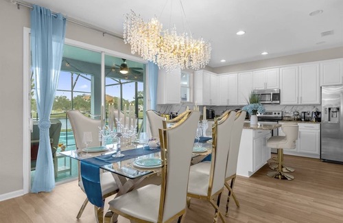 Trafalgar Village Casa | MagicalEverAfter Sleep17 Pvt Pool Game Rm LakeView
