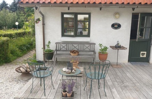 Holloselund Casa | Maglebo Naturvingård & Gæstehus