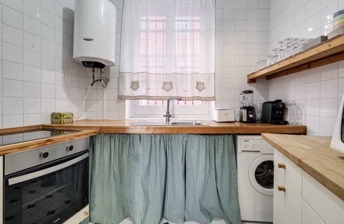 La Salut Casa | Magnífica casa en pleno centro barcelona .de 160 Mts. Dividido en tres estancias