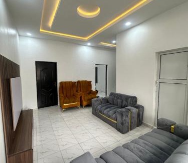 Lagos Apartamento | Magnanimous apartment 2bedroom flat in ogudu