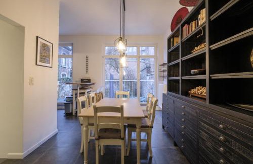 Matonge Apartamento | Magnificent 2 bedroom duplex + terrace Ixelles