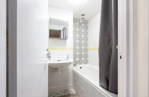 Camden Town with Primrose Hill Apartamento | magnificent 3BR Apt with Balcony