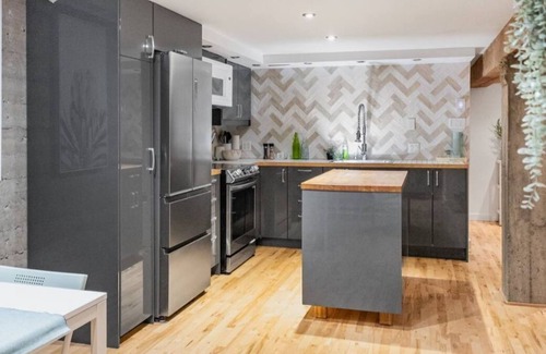 Pierrefonds-Roxboro Apartamento | Magnificent 4 1/2 quiet and fully equipped