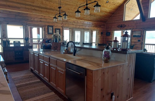 Westcliffe Cabina | The Challenger Lodge