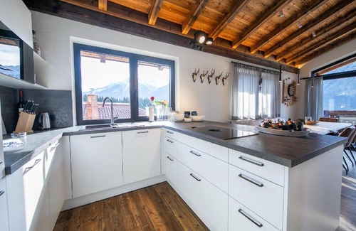 Schonbach Chalet De Esquí | Magnificent Chalet in Neukirchen with Sauna