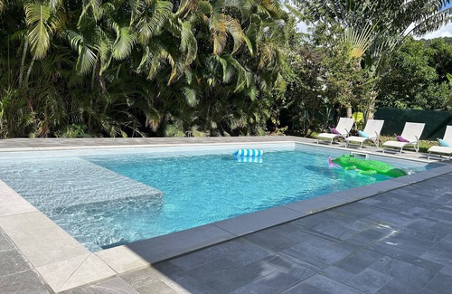 Bas Vent Villa | Magnífica villa criolla 6-8 personas con piscina y playa.