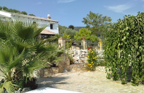 Priego de Córdoba Villa | El Mirador de Casablanca. Magnifica villa con extraordinarias vista a la sierra.
