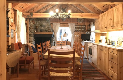 Møre og Romsdal Chalet De Esquí | Magnífica granja del siglo XVIII con posibilidad de pesca de salmón.
