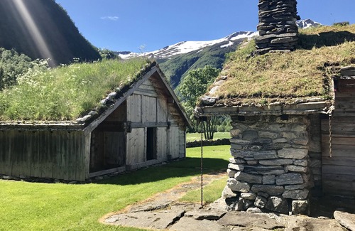 Møre og Romsdal Chalet De Esquí | Magnífica granja del siglo XVIII con posibilidad de pesca de salmón.
