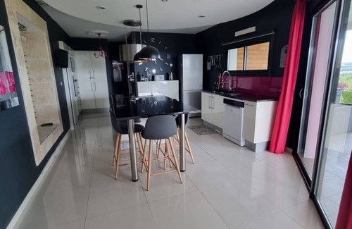 Beaumont-de-Lomagne Casa | Magnifica casa de 240 m2 con piscina frente al lago